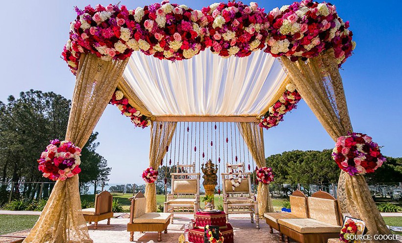 Decorate Wedding mandap with flowers